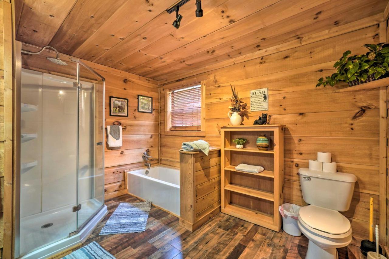 Sevierville Sanctuary Hot Tub, Pool Table And Deck! Exteriér fotografie