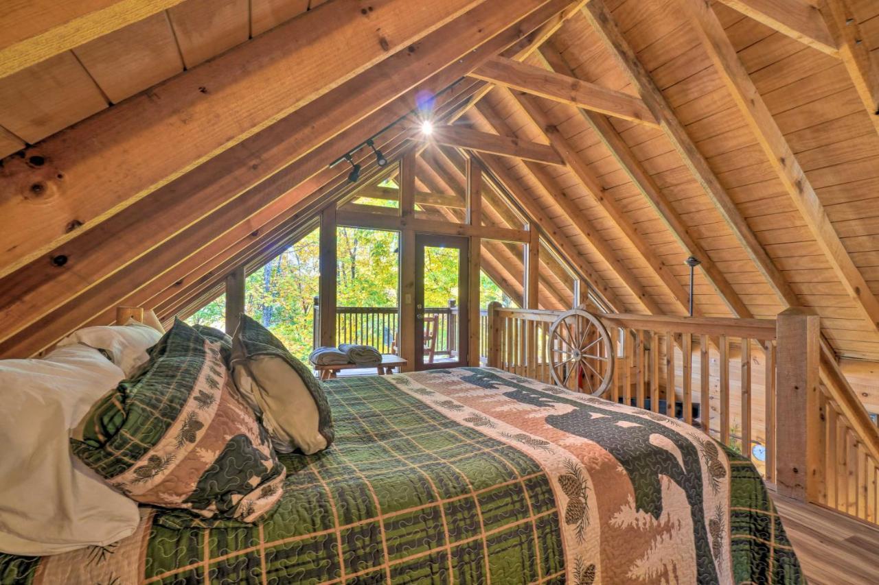 Sevierville Sanctuary Hot Tub, Pool Table And Deck! Exteriér fotografie