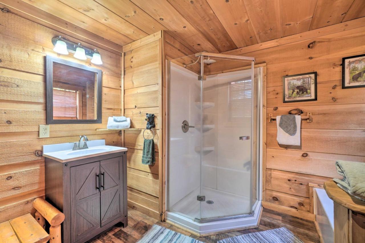 Sevierville Sanctuary Hot Tub, Pool Table And Deck! Exteriér fotografie