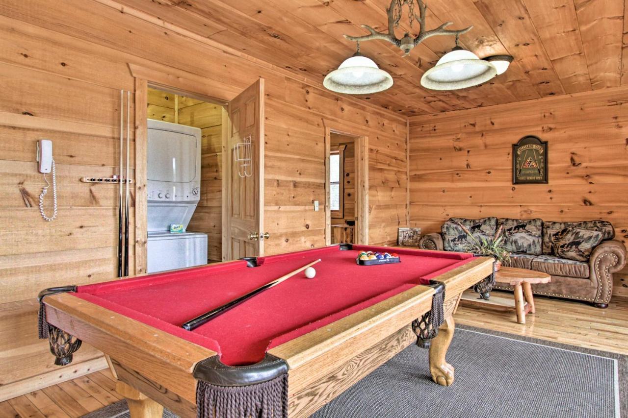 Sevierville Sanctuary Hot Tub, Pool Table And Deck! Exteriér fotografie